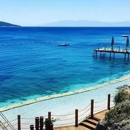 Appartamento Comfortable House With Private Beach And Garden In *